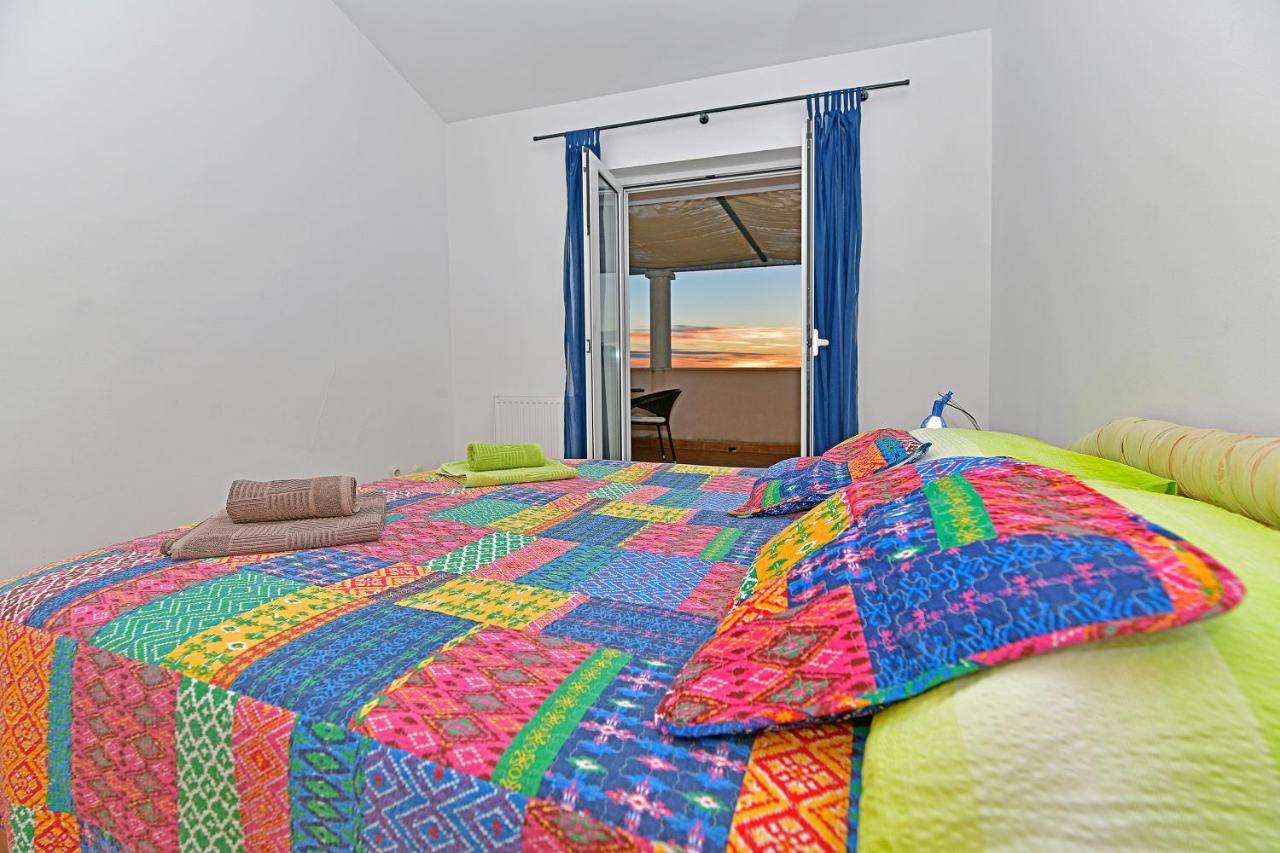 Biba Hvar Apartman *